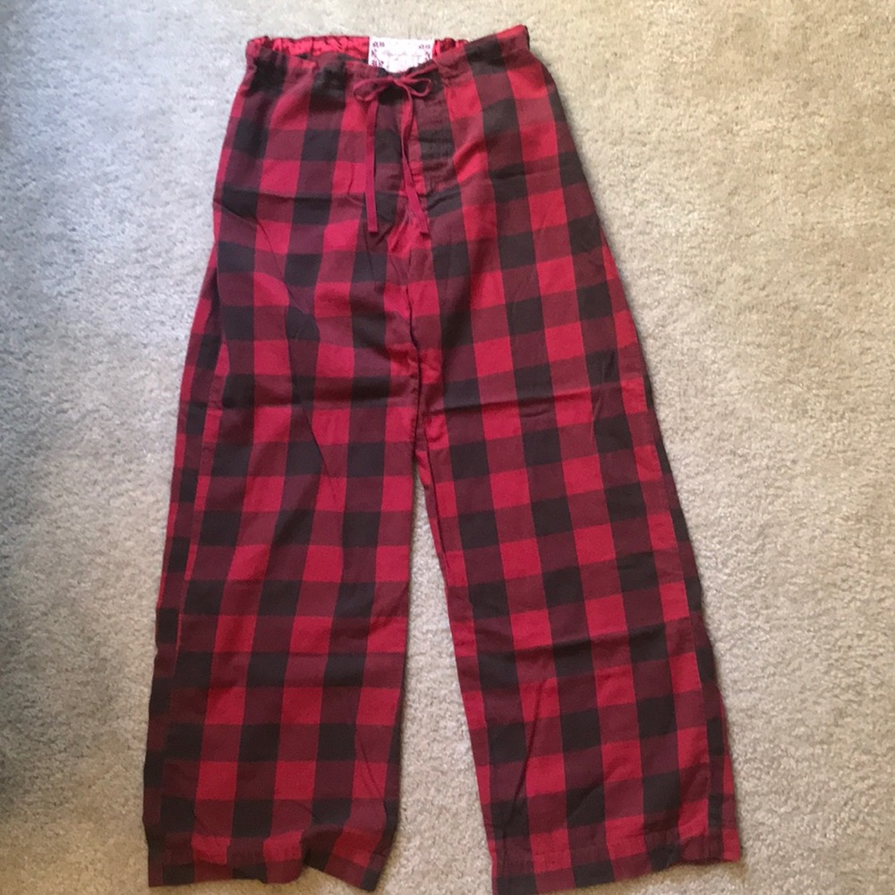 Abercrombie & Fitch Red and Black Lounge Pants